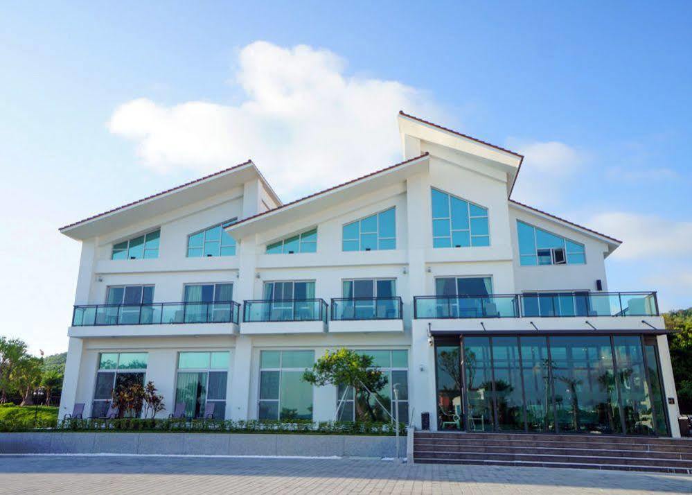 Hotel 墾丁椰林 海灘文旅 à Cape Eluanbi Extérieur photo