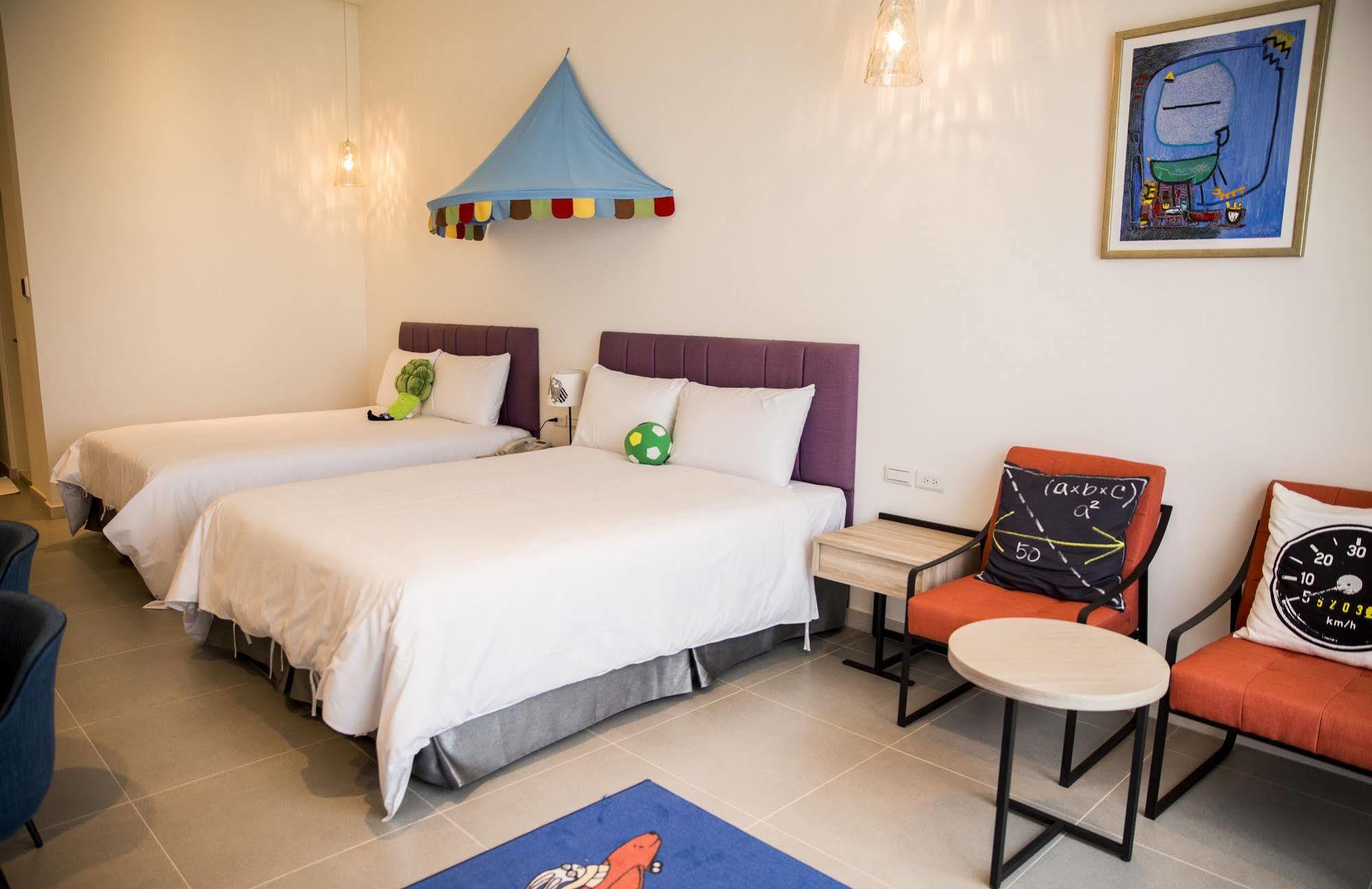 Hotel 墾丁椰林 海灘文旅 à Cape Eluanbi Extérieur photo