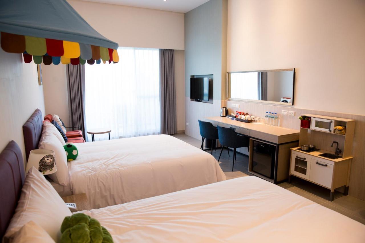 Hotel 墾丁椰林 海灘文旅 à Cape Eluanbi Extérieur photo