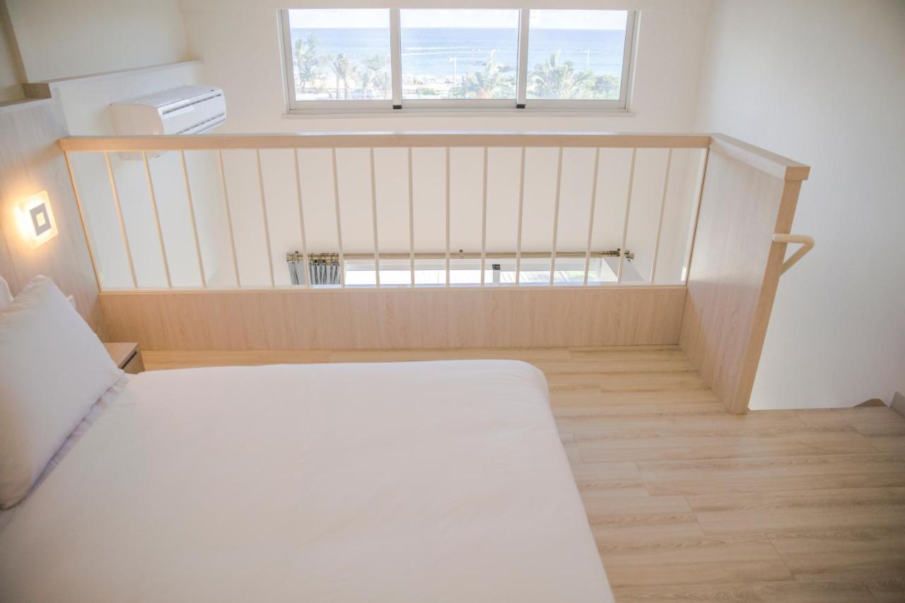 Hotel 墾丁椰林 海灘文旅 à Cape Eluanbi Extérieur photo